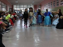 b_1024_768_0_00_images_2023_2024_Swietlica_Bajkowe_Swieto_402224718_805316784729605_4683356208703402624_n